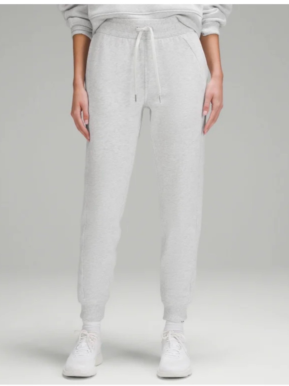 Lululemon scuba high rise women’s Grey Drawstring Jogger Pants